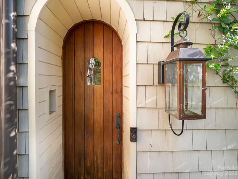 932 Ideal Way, Charlotte, NC 28203