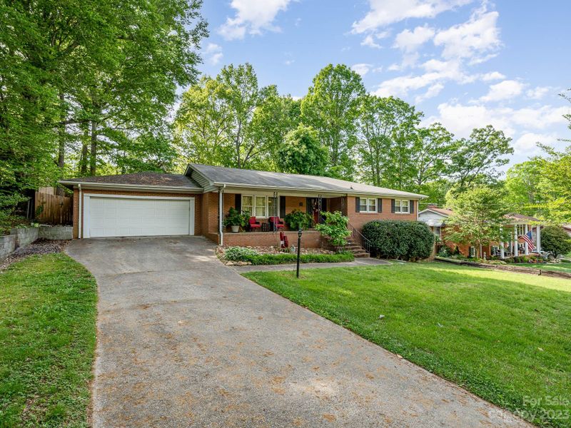 2211 Billy St, Kannapolis, NC 28083