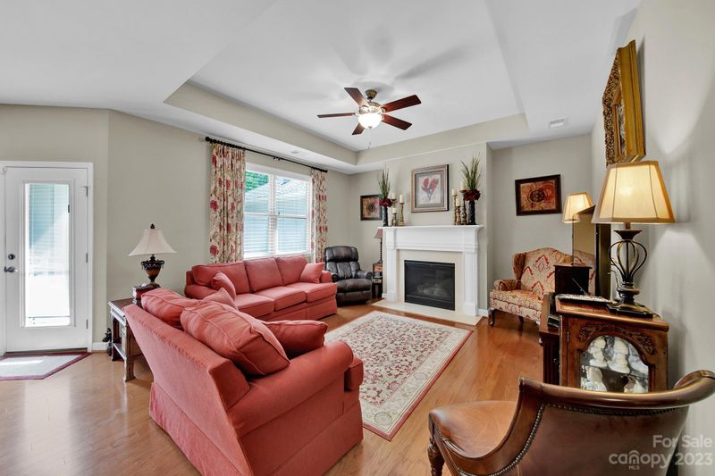 5128 Polo Gate Blvd, Charlotte, NC 28216