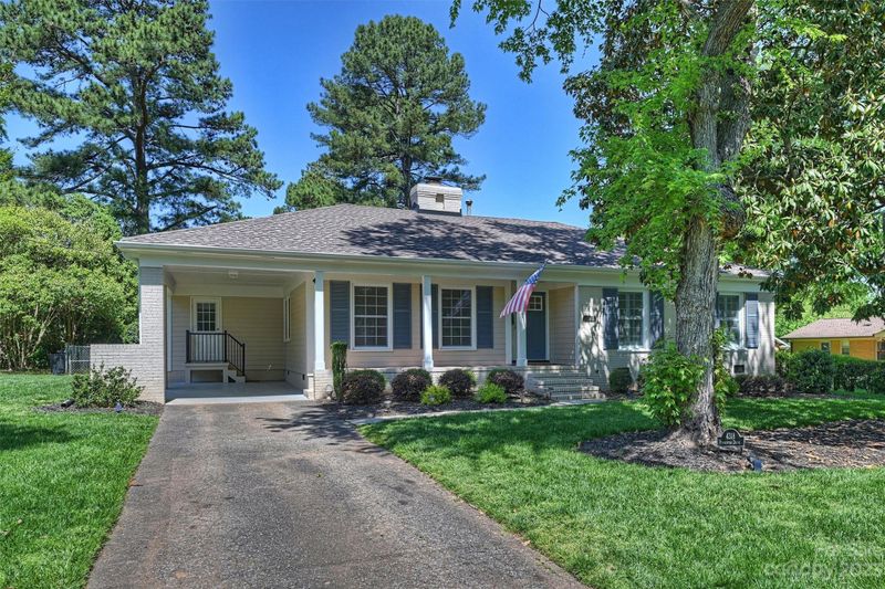 4318 Pemberton Dr, Charlotte, NC 28210