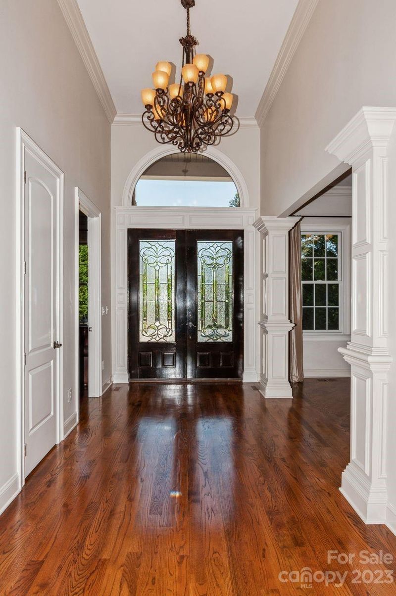2520 Walker Rd, Matthews, NC 28105