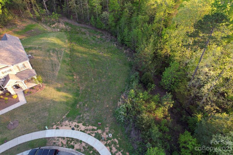 381 Pleasant View Ln, Concord, NC 28025