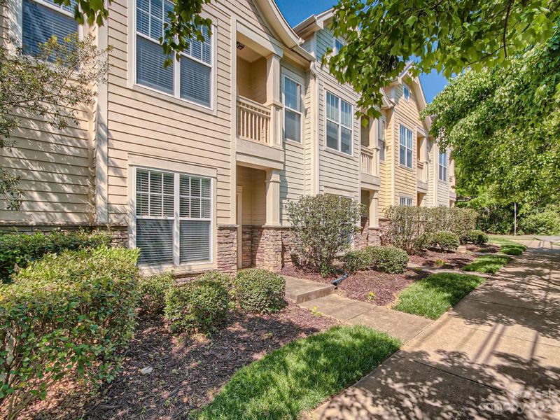 4130 Walker Rd, Charlotte, NC 28211
