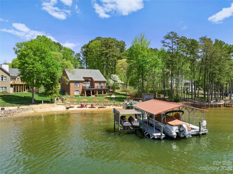 175 Eagle Chase Ln, Troutman, NC 28166