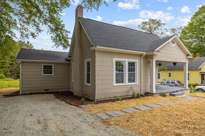 1354 Old Woodlawn Ave #10, Lancaster, SC 29720