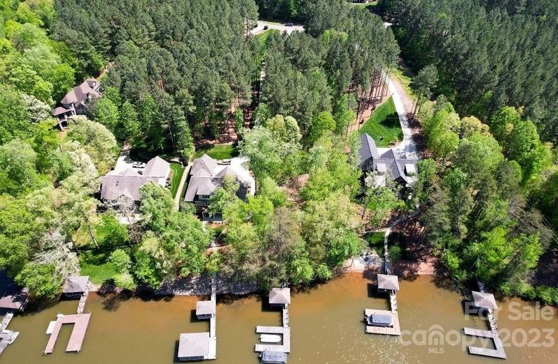 6656 Goose Point Dr, Denver, NC 28037