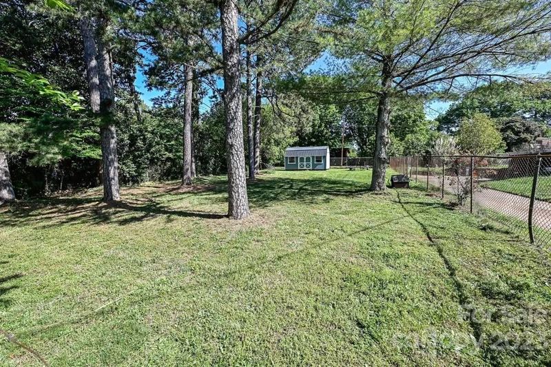 1640 Patton Ave, Charlotte, NC 28216