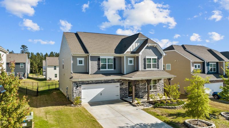 112 Outrigger Ln, Troutman, NC 28166