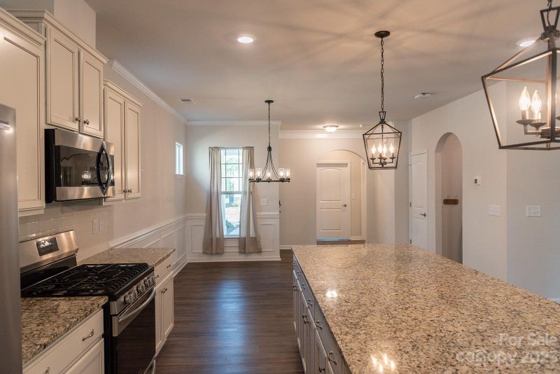 537 Cellini Pl, Mount Holly, NC 28120