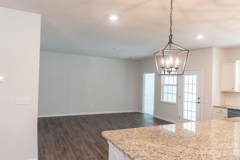 537 Cellini Pl, Mount Holly, NC 28120