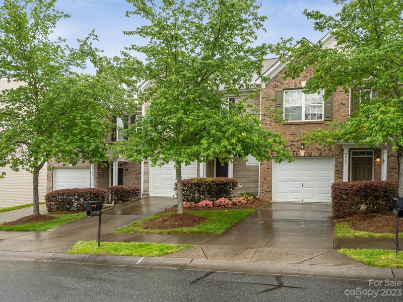 2719 Early Flight Dr, Charlotte, NC 28262