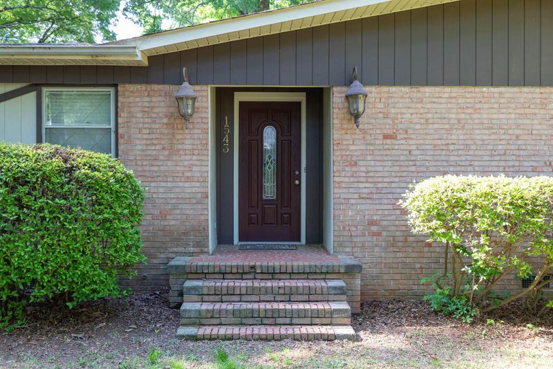 1543 Mirror Ln, Clover, SC 29710