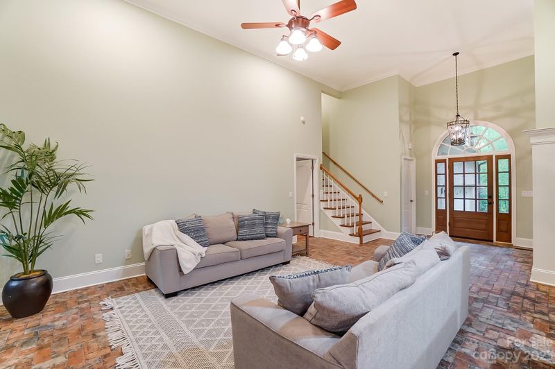 5704 Mcwhorter Rd, Waxhaw, NC 28173