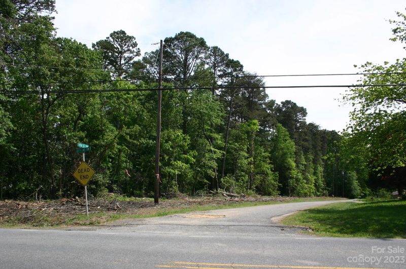 000 13th Ave SW, Hickory, NC 28602