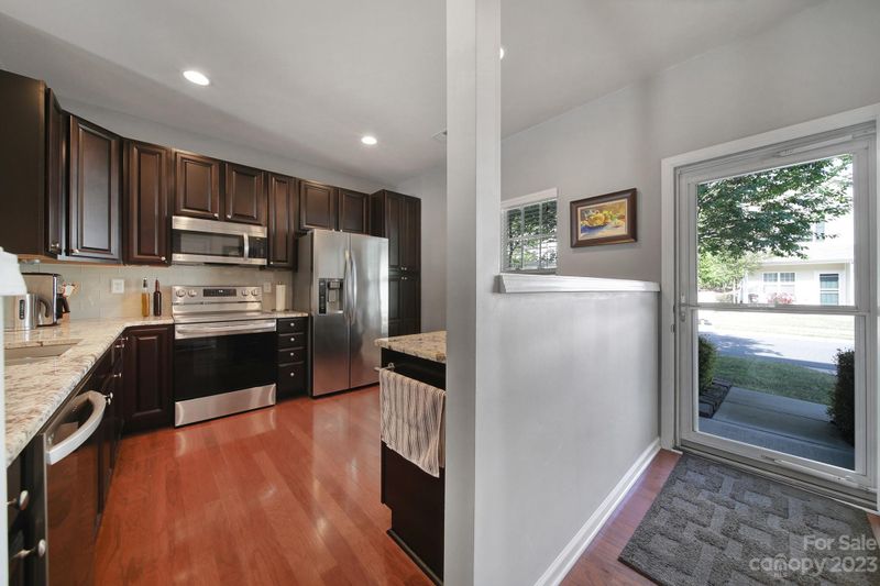14040 Singleleaf Ln, Charlotte, NC 28278
