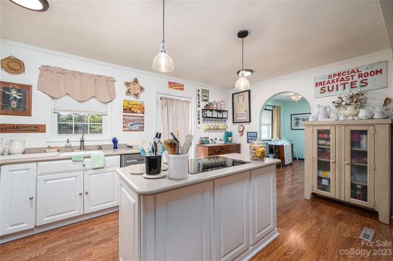 1285 Pell Dr, Lincolnton, NC 28092