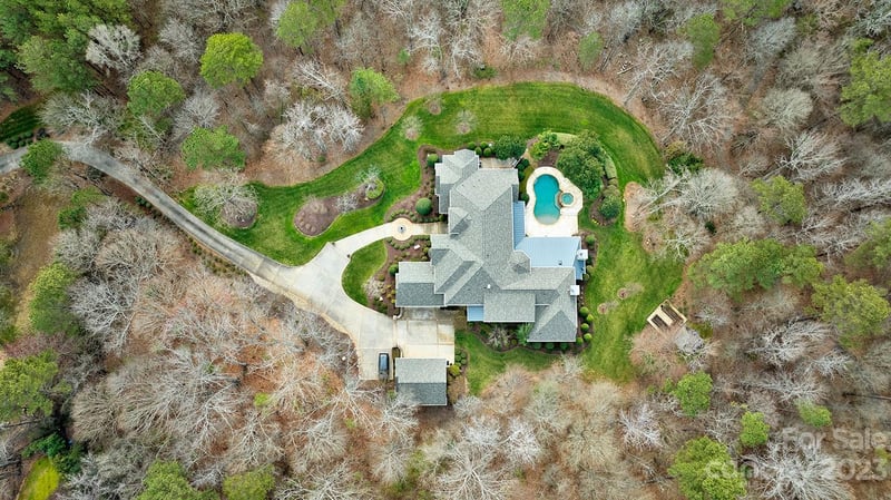235 Blue River Rd, Lake Wylie, SC 29710