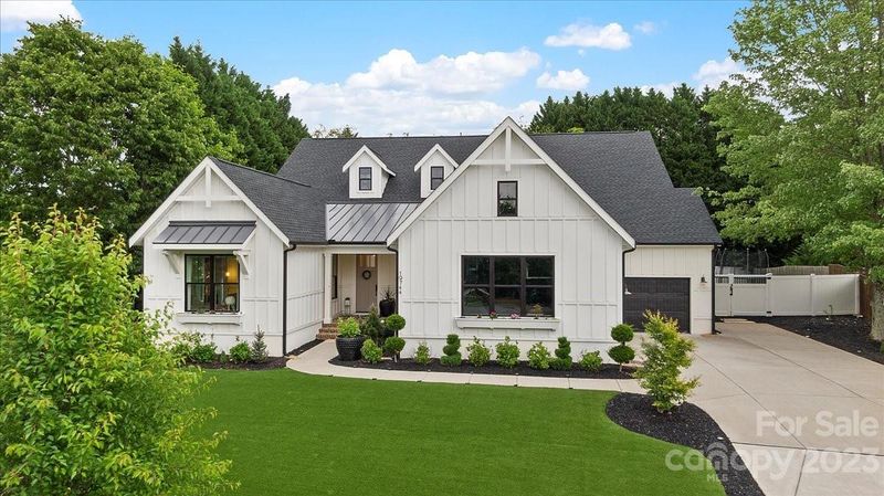 19744 Madison Village Dr, Cornelius, NC 28031