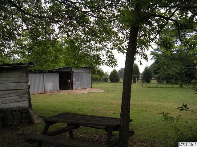 1451 N Main St, Mooresville, NC 28115