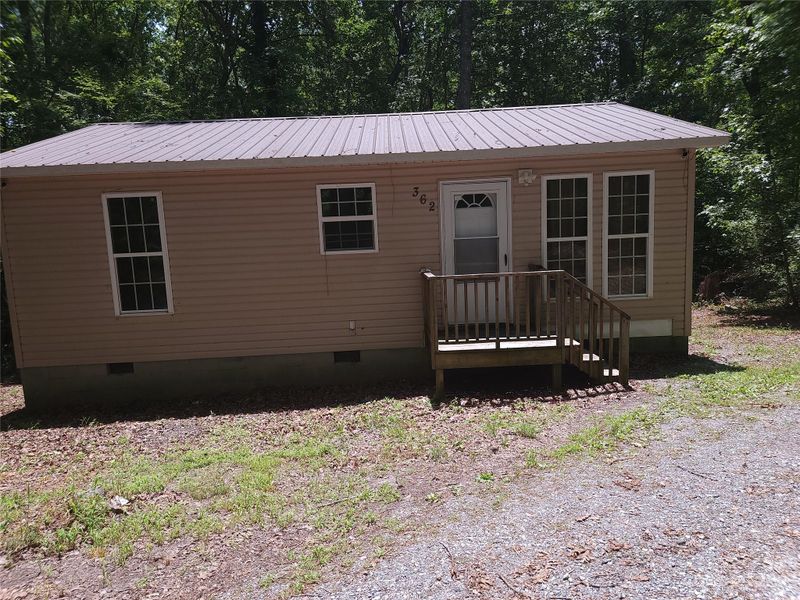 362 Mcswain Rd, Blacksburg, SC 29702