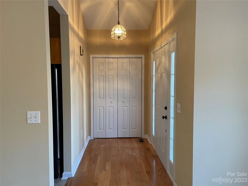 921 Oxford Ct, Concord, NC 28025