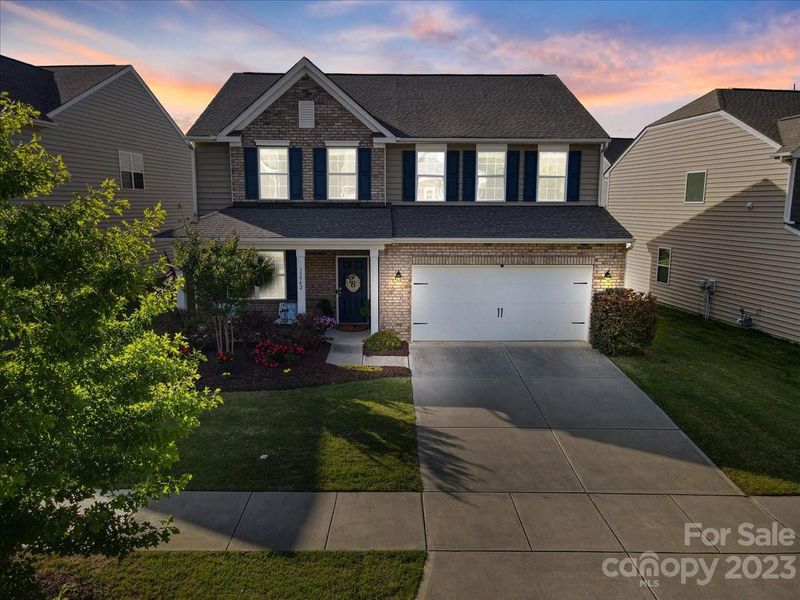 15942 Harbor Hill Dr, Charlotte, NC 28273