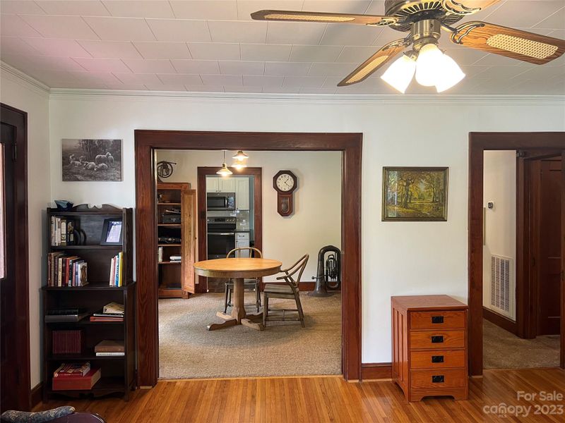 803 Maplewood Ave, Kannapolis, NC 28081