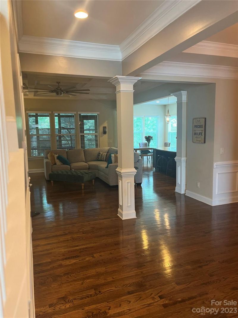 490 Iron Horse Ln, Midland, NC 28107
