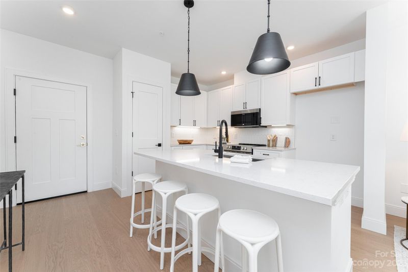 3000 South Blvd #302, Charlotte, NC 28209