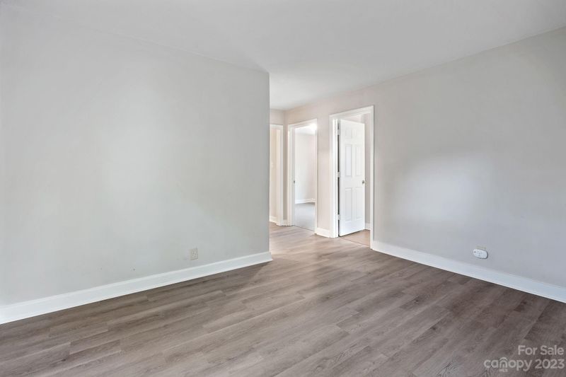 1032 Rodey Ave, Charlotte, NC 28206