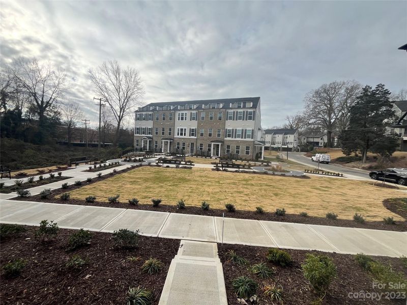 236 Emerson Ave #37, Charlotte, NC 28204