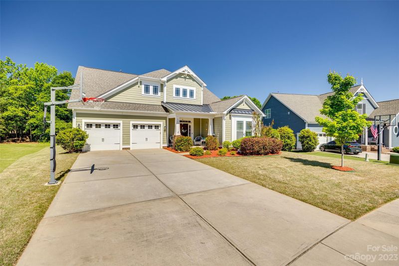 423 Harrier Crossing Cir, Fort Mill, SC 29708