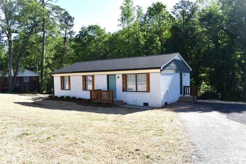 660 Newcastle Rd, Gastonia, NC 28052