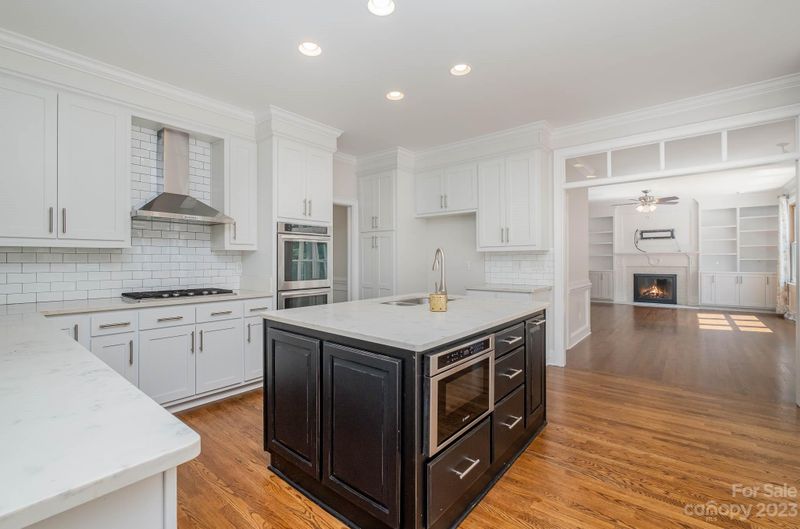 4709 Noras Path Rd, Charlotte, NC 28226