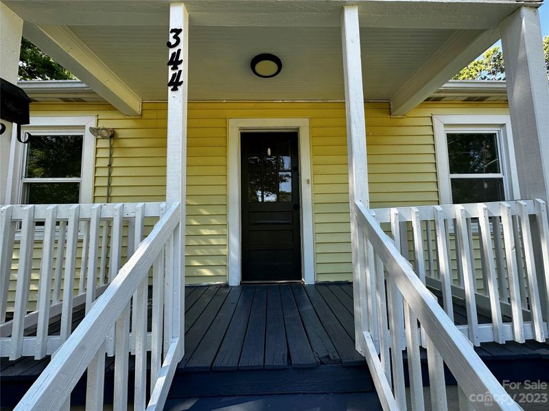 344 7th Ave SW, Hickory, NC 28602