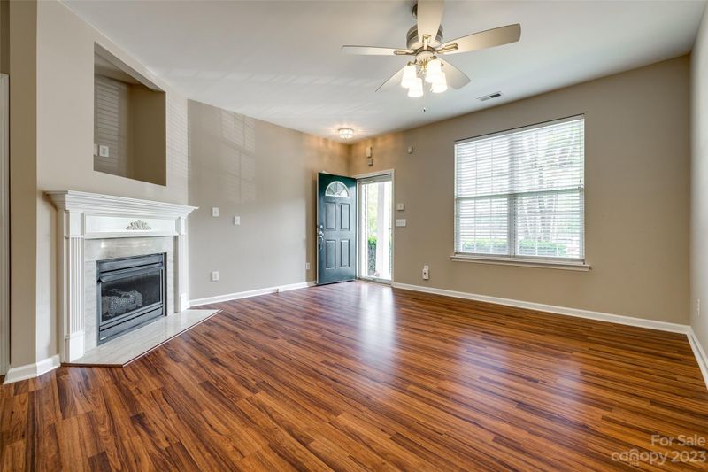 8444 Chaceview Ct, Charlotte, NC 28269