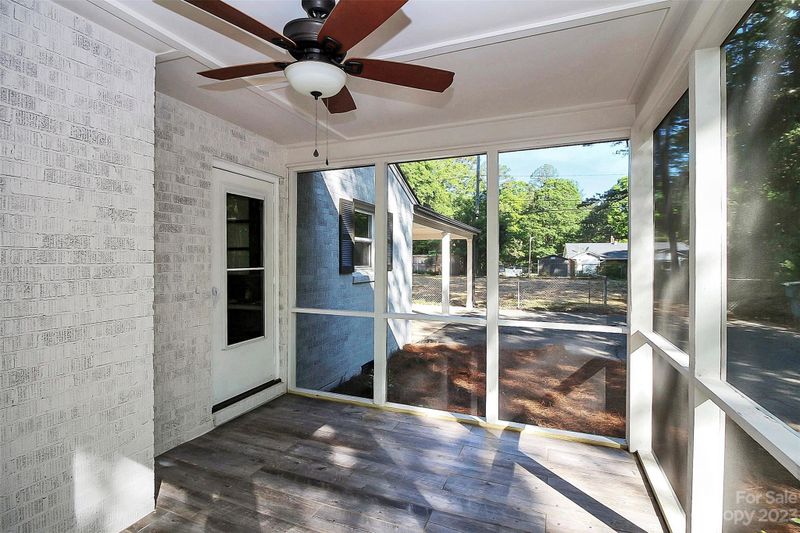 1433 Westbrook Cir, Gastonia, NC 28052