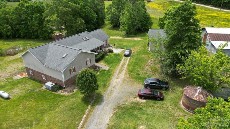 960 Dutch Rd, Mount Pleasant, NC 28124