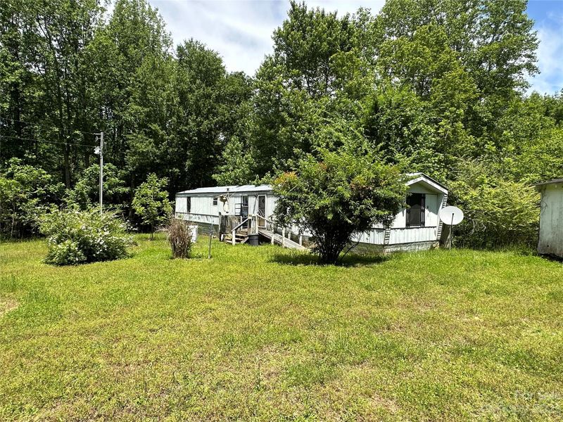 7051 Catledge Dr, Kershaw, SC 29067