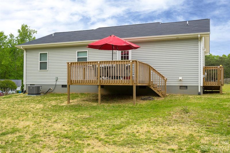 105 Dundee Ct, Maiden, NC 28650
