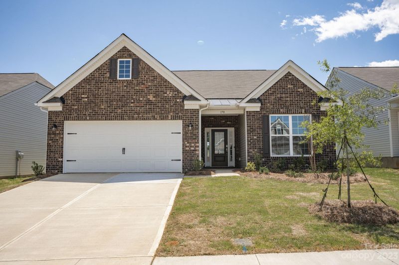 170 Abersham Dr, Mooresville, NC 28115