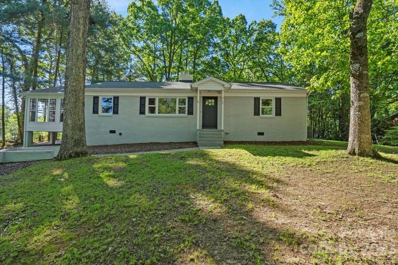 5100 Nevin Rd, Charlotte, NC 28269