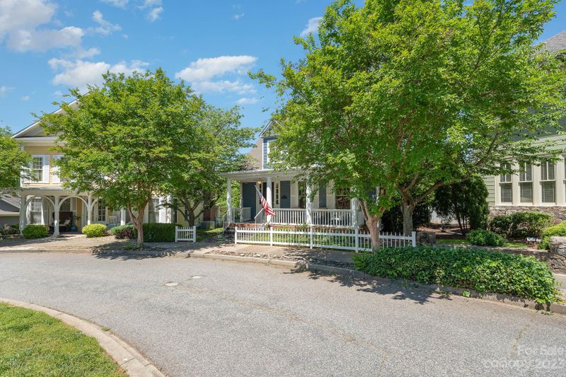 4099 Principal Cir NW, Conover, NC 28613