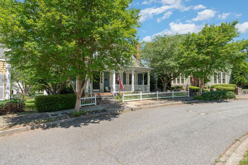 4099 Principal Cir NW, Conover, NC 28613