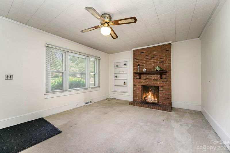 8150 North Dr, Mount Pleasant, NC 28124