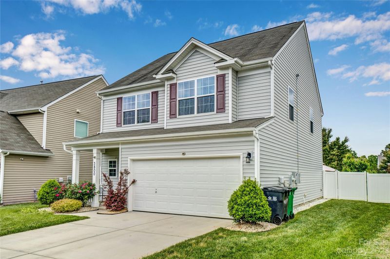 3800 Ernie Dr, Charlotte, NC 28269