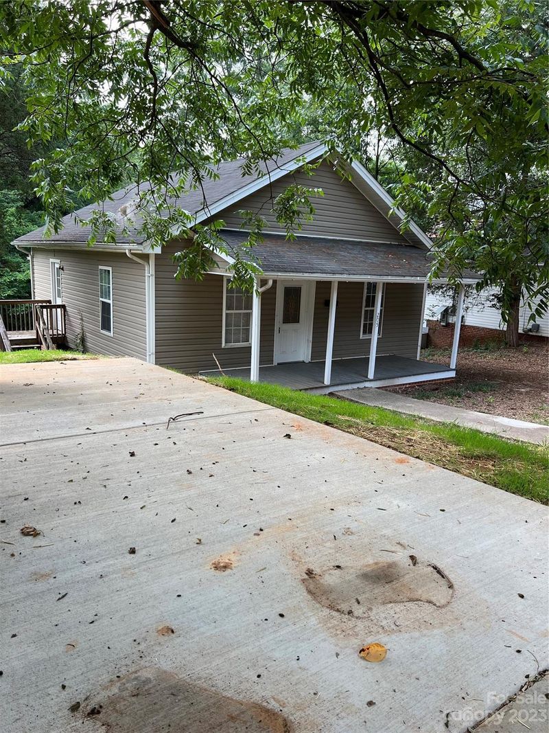 205 Flowe Ave, Kannapolis, NC 28083