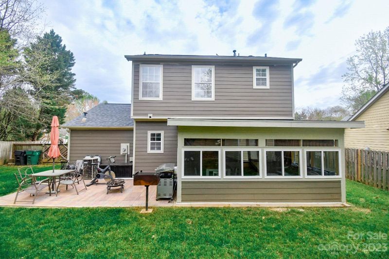 9818 Stephen Thompson Ln, Charlotte, NC 28213