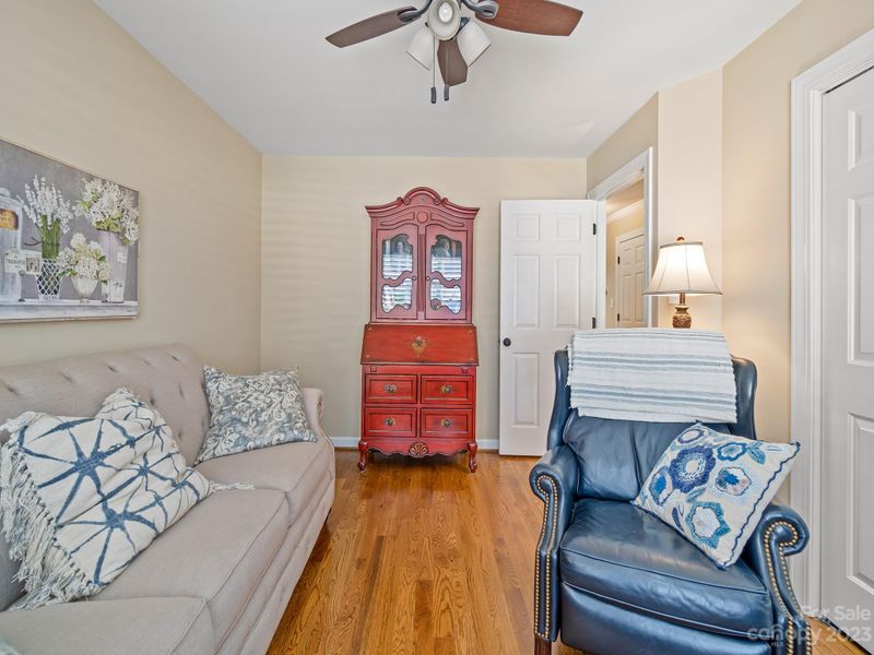 116 Commonwealth Dr, Lincolnton, NC 28092