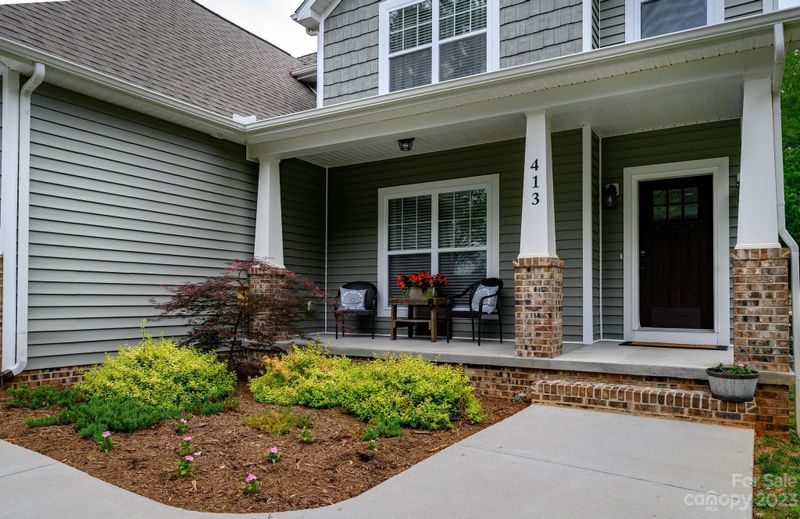 413 3rd Ave SW, Conover, NC 28613